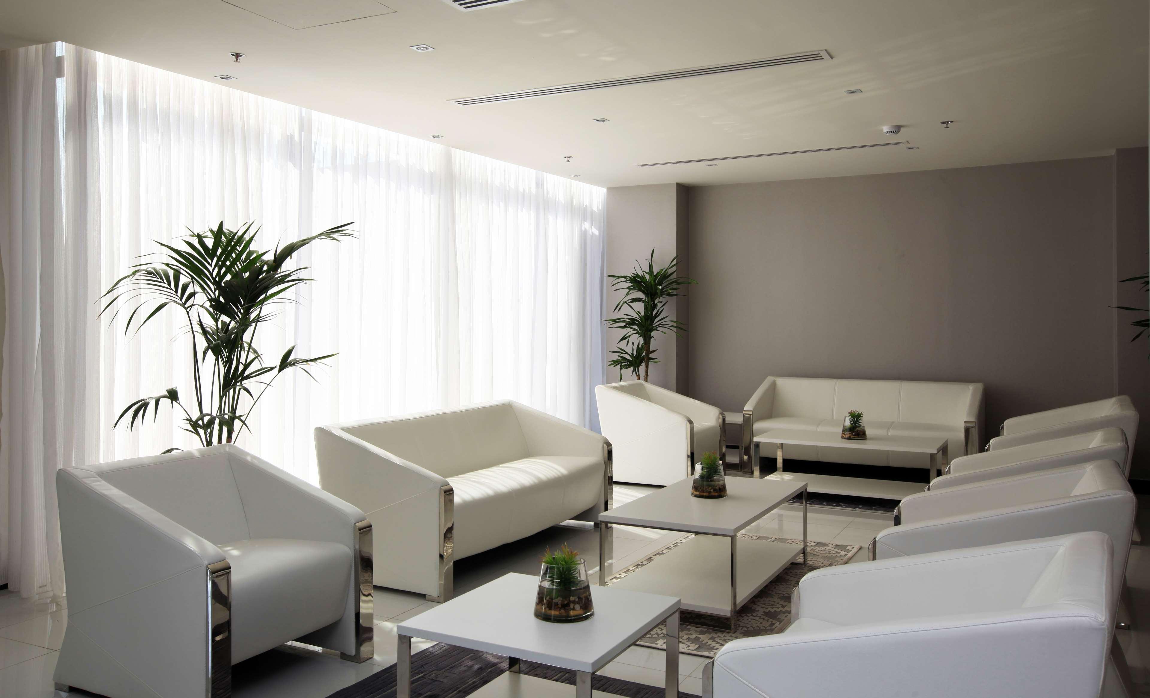 Golden Tulip Al Khobar Suites Bagian luar foto