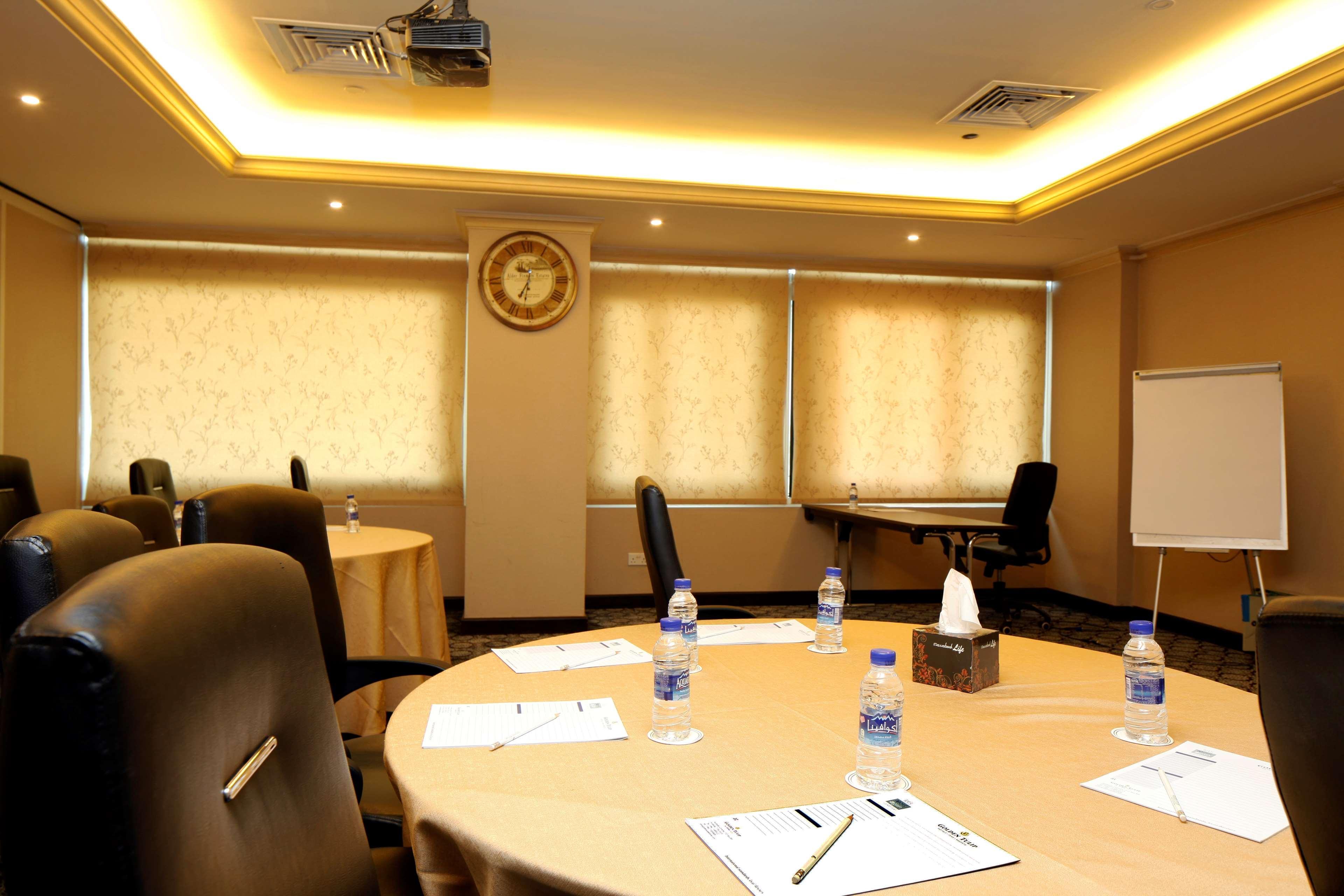 Golden Tulip Al Khobar Suites Bagian luar foto