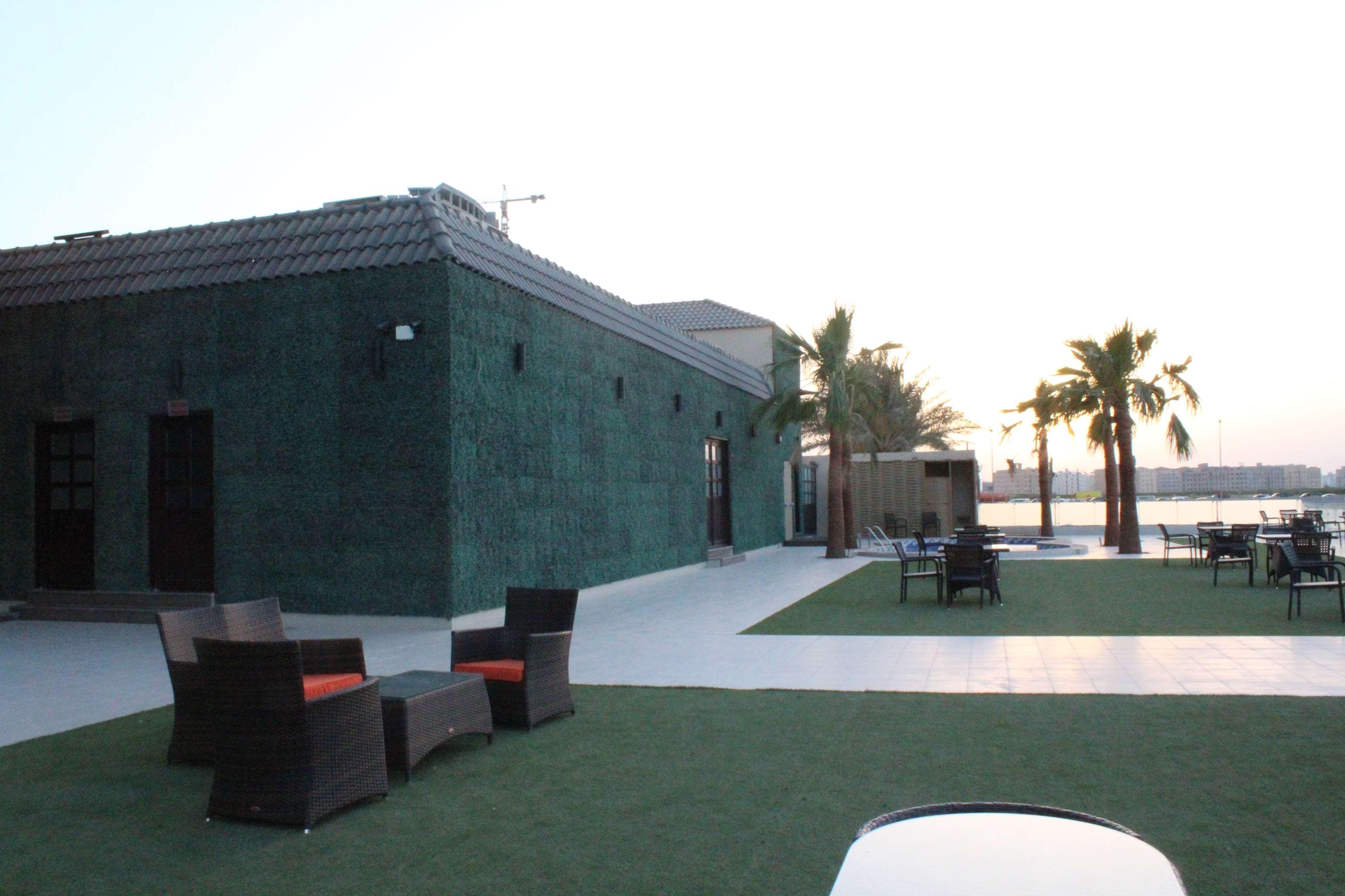 Golden Tulip Al Khobar Suites Bagian luar foto
