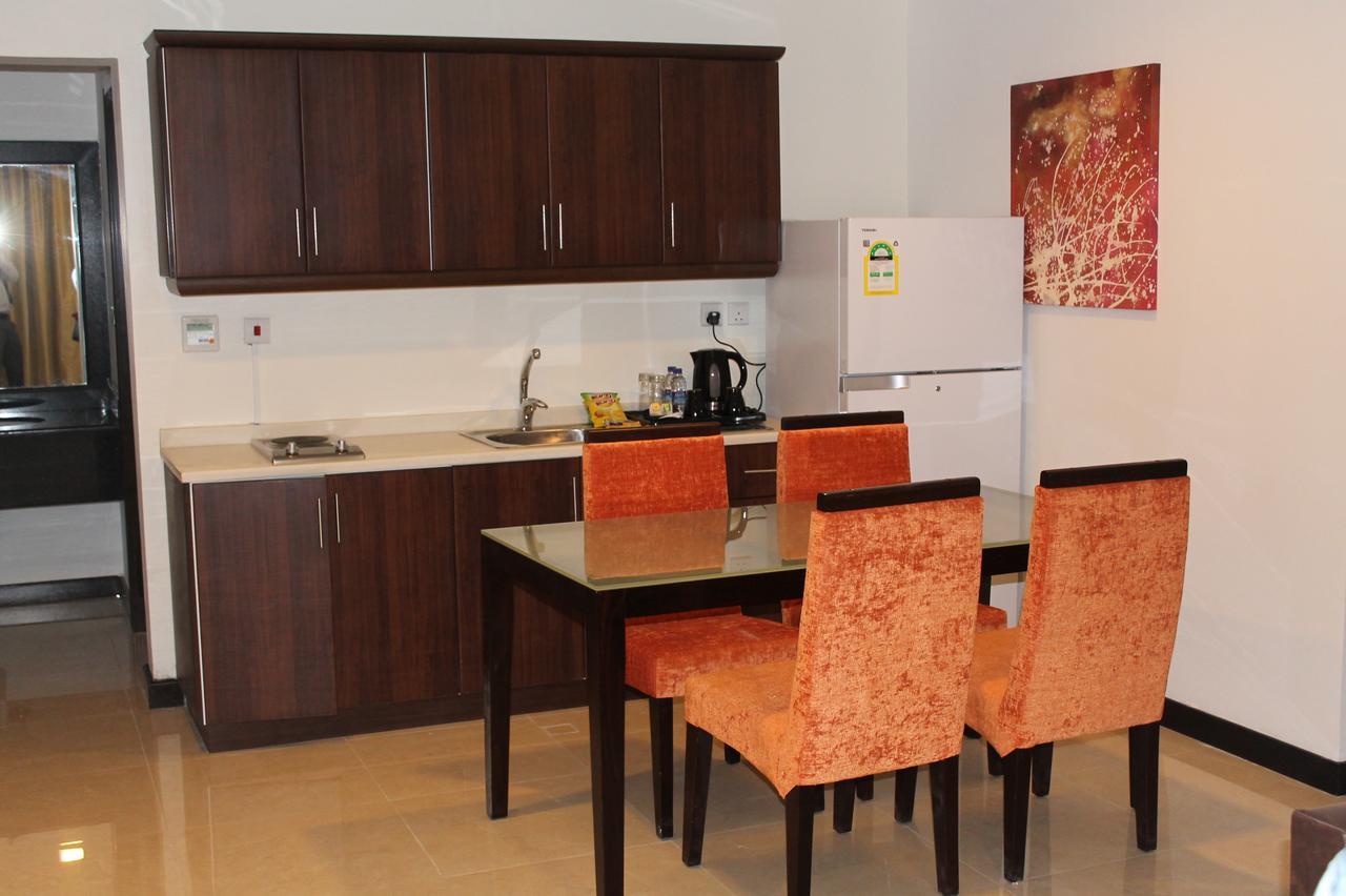Golden Tulip Al Khobar Suites Bagian luar foto